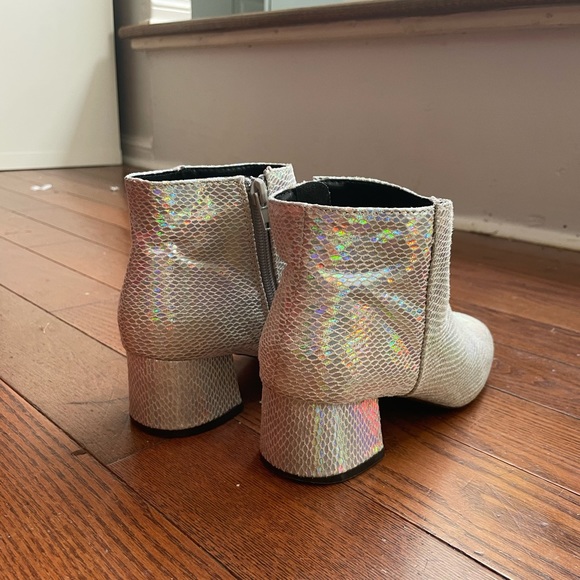 Holographic silver booties DOLLSKILL - Picture 4 of 5